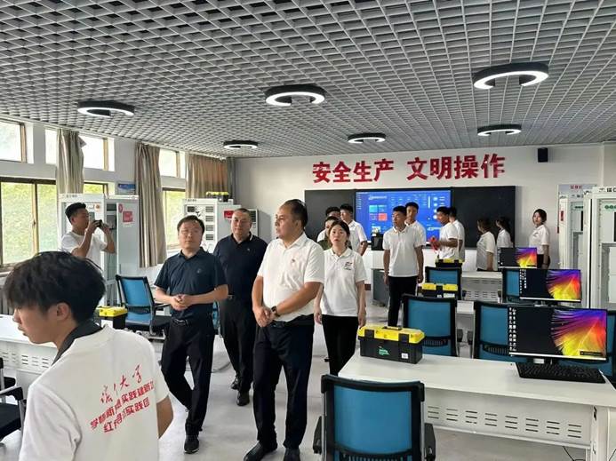 图片 图片
